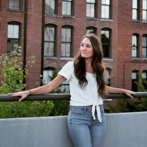 Meet your Posher, Madison